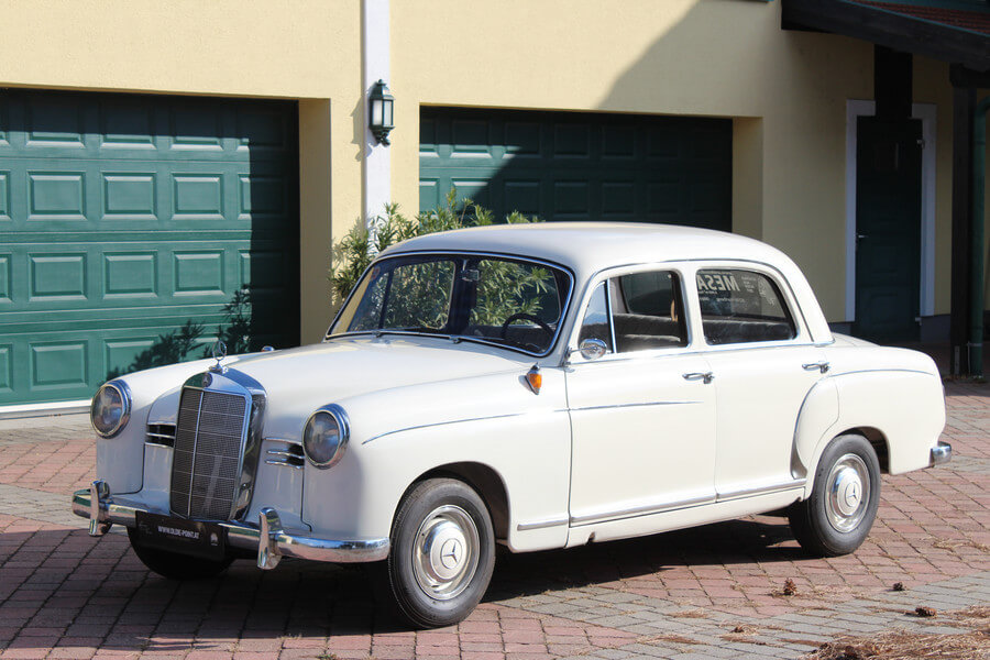 Mercedes Ponton 190
